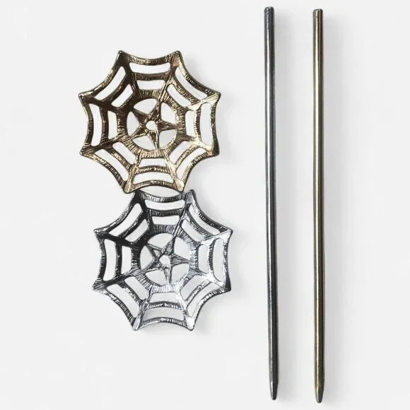 Dolls Kill Center Yourself Set - Picture 2 of 2